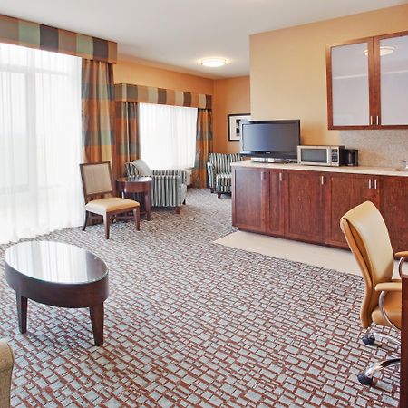 Holiday Inn Express & Suites Salinas By Ihg Ngoại thất bức ảnh