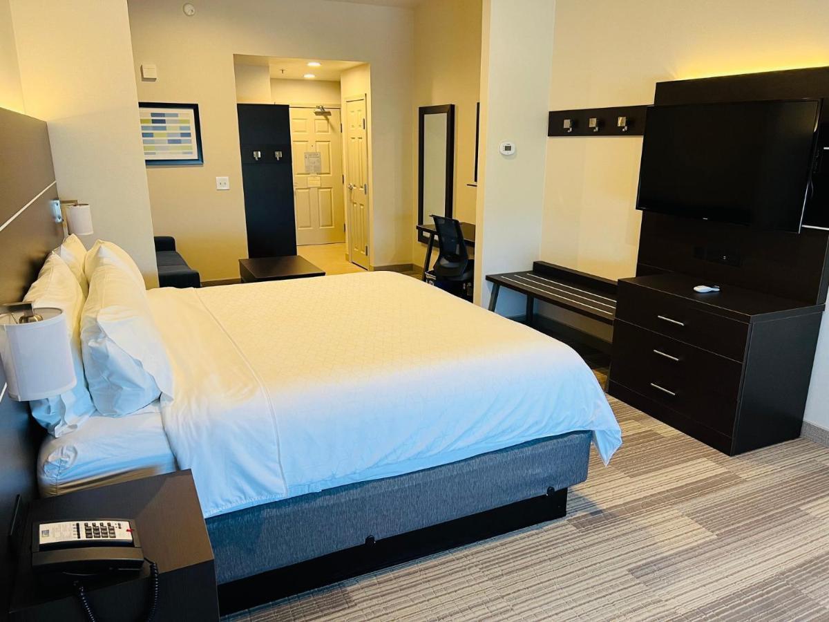 Holiday Inn Express & Suites Salinas By Ihg Ngoại thất bức ảnh