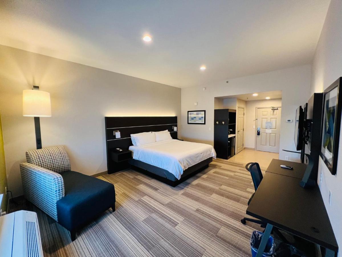 Holiday Inn Express & Suites Salinas By Ihg Ngoại thất bức ảnh
